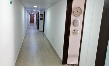 OFICINA EN VENTA UBICADA EN MEDELLÍN SECTOR LA CANDELARIA