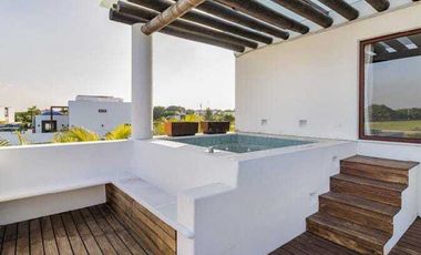 CASA EN VENTA CON ALBERCA Y ROOF GARDEN ,FRACC.EL DORADO RESIDENCIAL