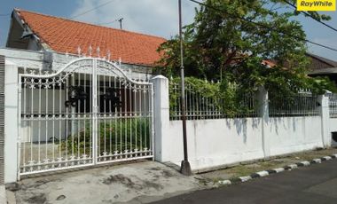 Rumah Dijual Lokasi Di Jl. Darmo Permai Timur, Surabaya Barat