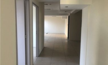 Oficina en calle Montevideo  230 esquina Av. España, Ciudad, Mendoza