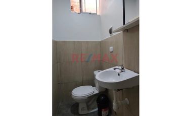 Se Alquila Habitación Para Roomie En Av. Husares De Junín Frente Al Colegio Claretiano