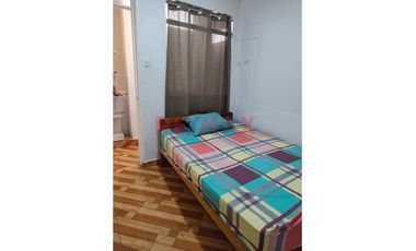 Se Alquila Habitación Para Roomie En Av. Husares De Junín Frente Al Colegio Claretiano