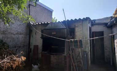 Venta de Casa 4 AMBIENTES, Libertad, Merlo.