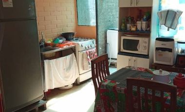 CASA PAREADA EN VILLA LAS AMERICA PAINE