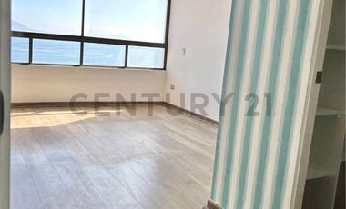 SE ARRIENDA HERMOSO DEPARTAMENTO CON EXCLUSIVA VISTA AL MAR.