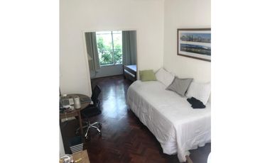 Dos Ambientes a la Calle Con Cochera