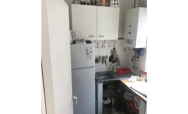 Dos Ambientes a la Calle Con Cochera