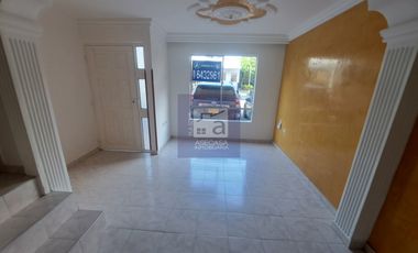 COD. 1234 - SE ARRIENDA CASA - BARRIO: MUTIS