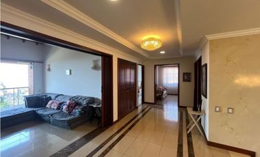 Casa para la venta en El Poblado Cola del Zorro