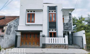 Rumah Luas di Jalan Rng Road Utara Jombor Dekat Monjali dan Sekolah YIS