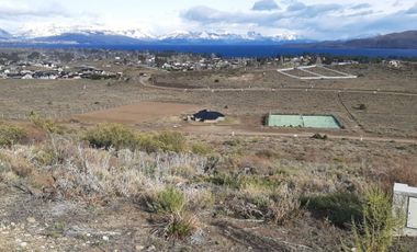 Hermoso terreno en barrancas de Dina Huapi