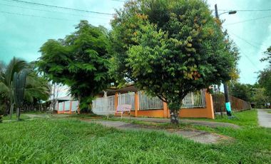 En Venta residencia frente a la VIA BOQUETE en Dolega