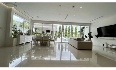 Venta de casa remodelada con piscina en Costa Sur, PH Sunset Coast