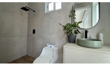 Venta de casa remodelada con piscina en Costa Sur, PH Sunset Coast