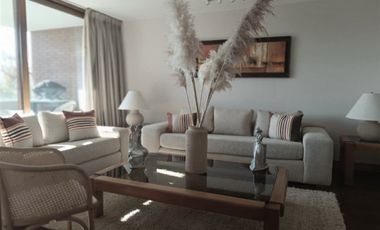 Departamento en venta de 2 dorm. La Dehesa Lo Barnechea