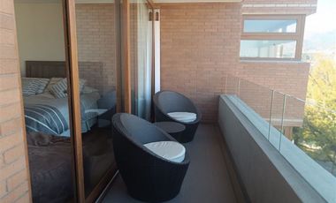 Departamento en venta de 2 dorm. La Dehesa Lo Barnechea