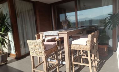 Departamento en venta de 2 dorm. La Dehesa Lo Barnechea
