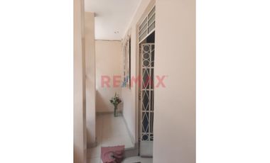 ¡Vendo Casa En Mariscal Caceres - San Juan De Lurigancho! 🏚️ 3 Pisos