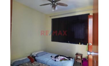 ¡Vendo Casa En Mariscal Caceres - San Juan De Lurigancho! 🏚️ 3 Pisos