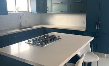 Casa en privada con paneles solares