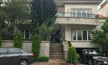 Casa en renta en Bosque de las Lomas
