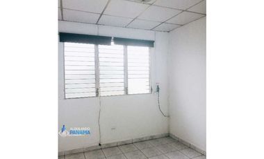 Alquilo amplio apartamento en ciudad de David.@