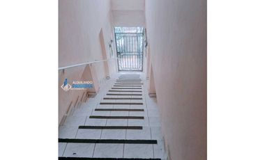 Alquilo amplio apartamento en ciudad de David.@
