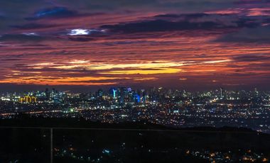 Beautiful HOME that Lands in 3,200sqm with a 270 degree Uninterrupted View of Manila and Antipolo Hills Now for SALE!