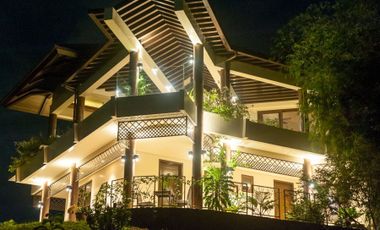 Beautiful HOME that Lands in 3,200sqm with a 270 degree Uninterrupted View of Manila and Antipolo Hills Now for SALE!