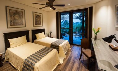 Beautiful HOME that Lands in 3,200sqm with a 270 degree Uninterrupted View of Manila and Antipolo Hills Now for SALE!