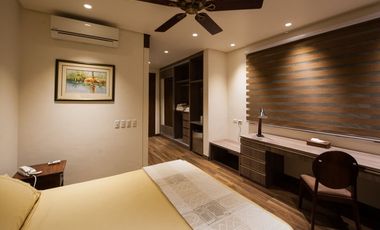 Beautiful HOME that Lands in 3,200sqm with a 270 degree Uninterrupted View of Manila and Antipolo Hills Now for SALE!