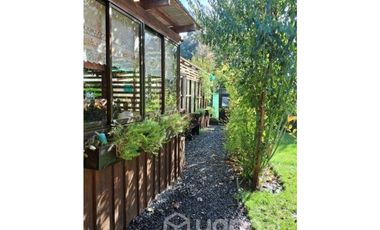 Hermosa casa con sitio de 700 m2