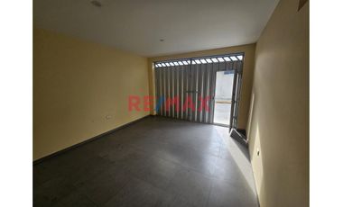 ¡EN VENTA! Hermoso departamento, ubicado en una zona estratégica con buen clima todo el año, ofrece una excelente distribución.

Cerca de restaurant