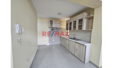 ¡EN VENTA! Hermoso departamento, ubicado en una zona estratégica con buen clima todo el año, ofrece una excelente distribución.

Cerca de restaurant