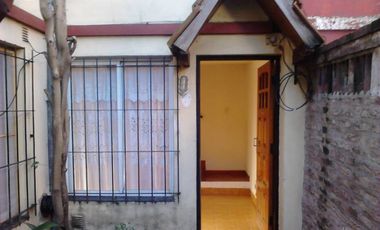 Duplex en Venta Villa Luzuriaga / La Matanza (A025 2881)