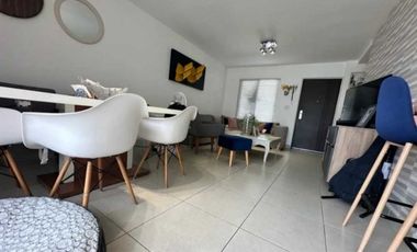 Se Alquila linda Casa en Costa Sur $1750