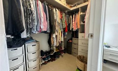 Se Alquila linda Casa en Costa Sur $1750