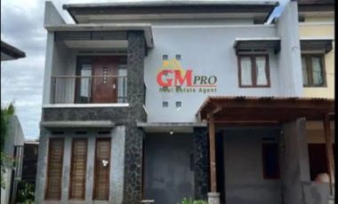 Disewakan Rumah 2 Lantai di Cisitu Dago Bandung - Utara