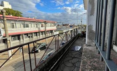 Casa para 2 Familias en venta en Moron Sur