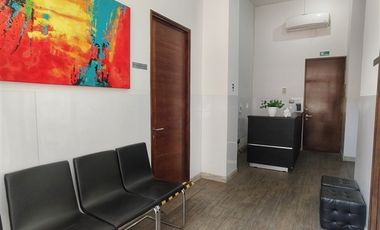 Oficina Comercial en Venta Metro Manquehue. Las Condes