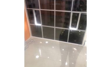 VENDEMOS OFICINA DUPLEX EN CAÑAVERAL