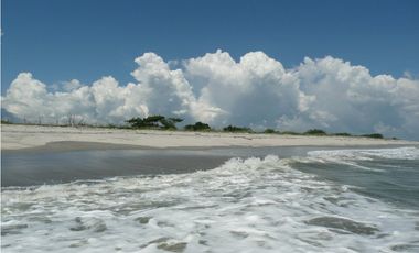 Venta de terreno de playa Punta Barco, San Carlos