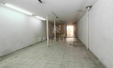 CENTRO: MAGNIFICO LOCAL COMERCIAL CON  OFICINA .