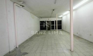 CENTRO: MAGNIFICO LOCAL COMERCIAL CON  OFICINA .