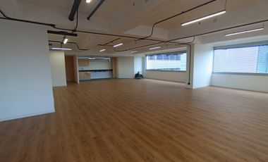 oficina en arriendo en bosque de pinos-usaquén. Cod A51868