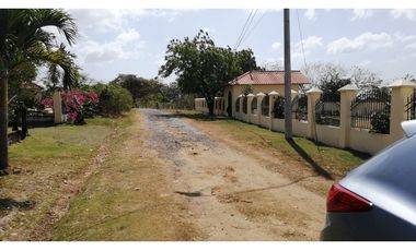 Se vende Terreno en Punta Barco, San Carlos, Panamá