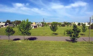 VENTA Lotes En Longchamps con escritura financiación propia
