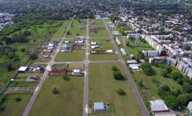VENTA Lotes En Longchamps con escritura financiación propia