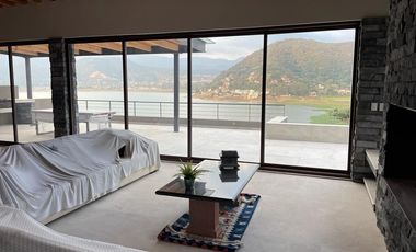 Hermosa casa en venta y renta amueblada en Valle de Bravo