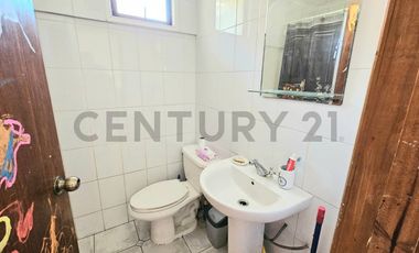 SE VENDE CASA 5D, CAMINO A PENCO, VILLA EL AROMO.